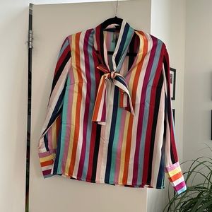 Longsleeve pussybow shirt